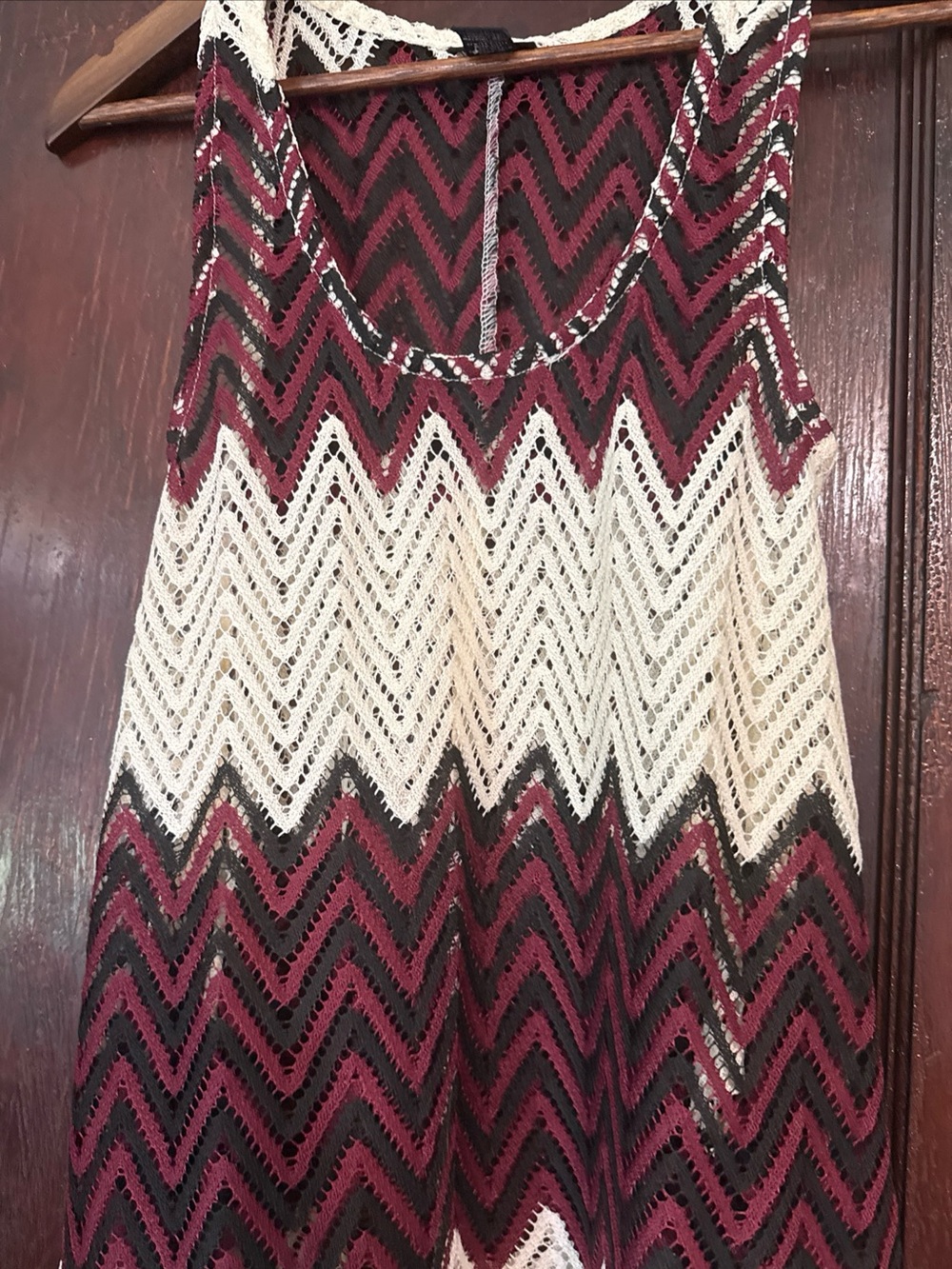 Vintage Rue21 Chevron Crochet Knit Tank Top Boho Hippie Festival Maroon Small